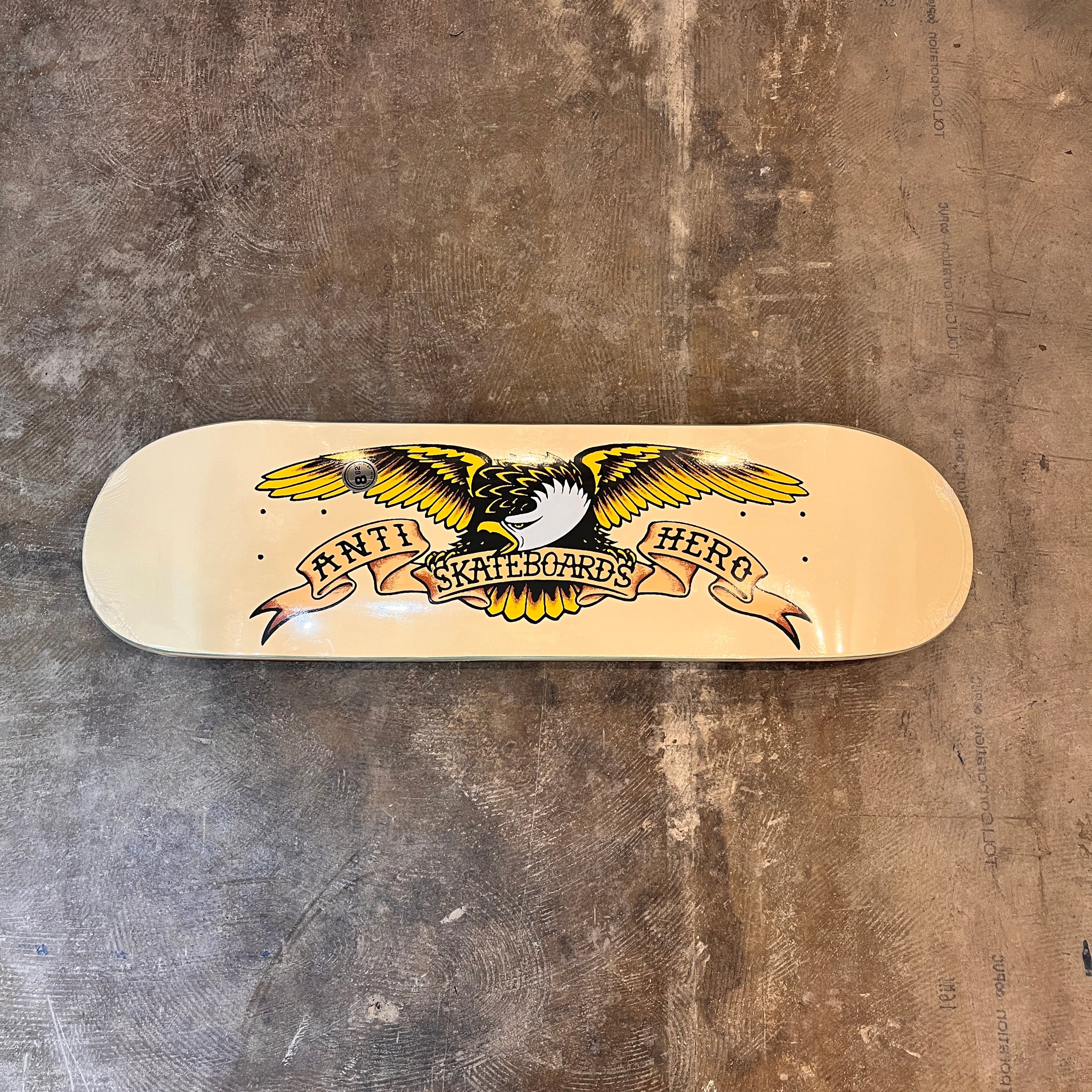 ANTI HERO] CLASSIC EAGLE - 8.62 X 32.56 14.75WB | Cambie SkateShop