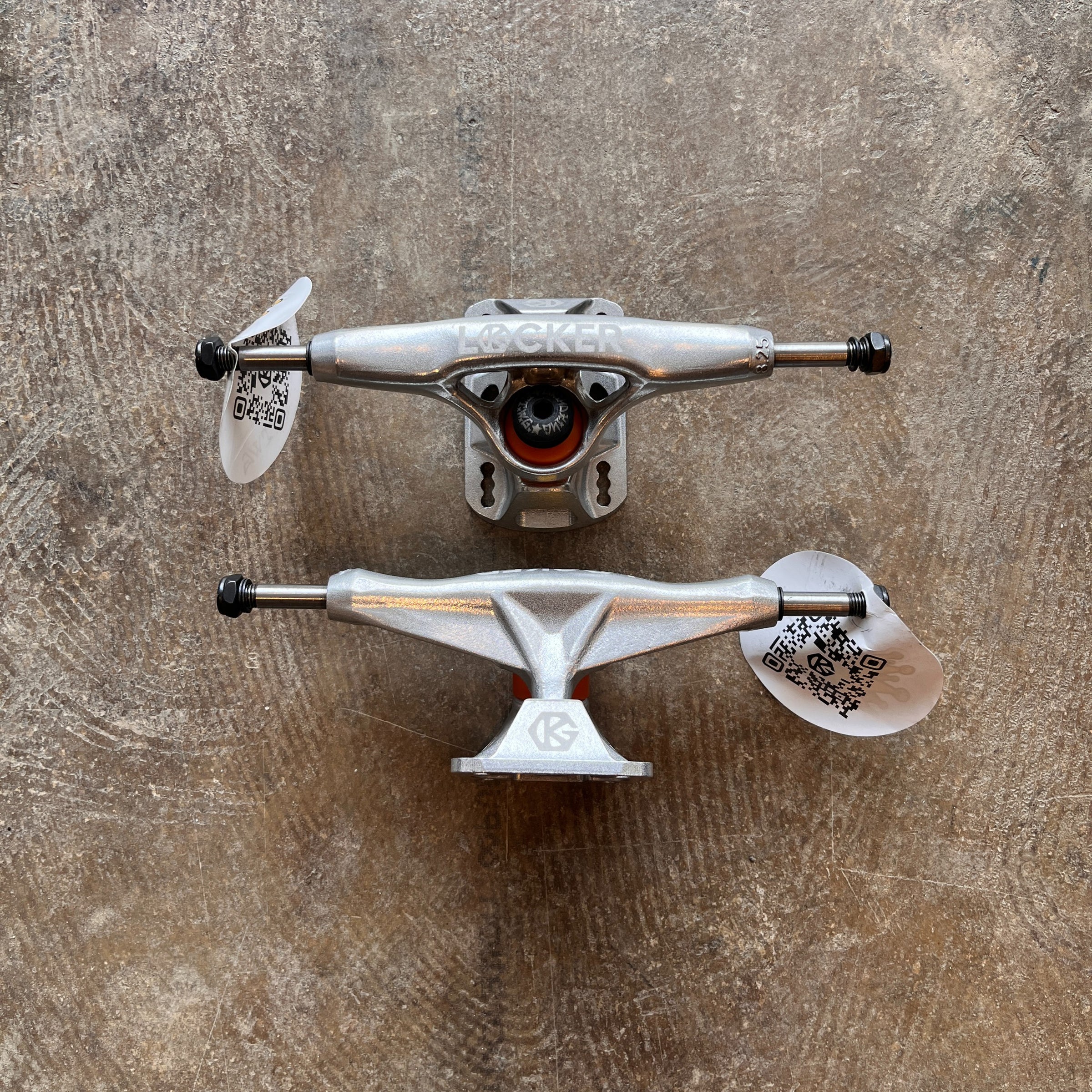 Grind King] GK TRUCK LOCKER 8.25 | Cambie SkateShop